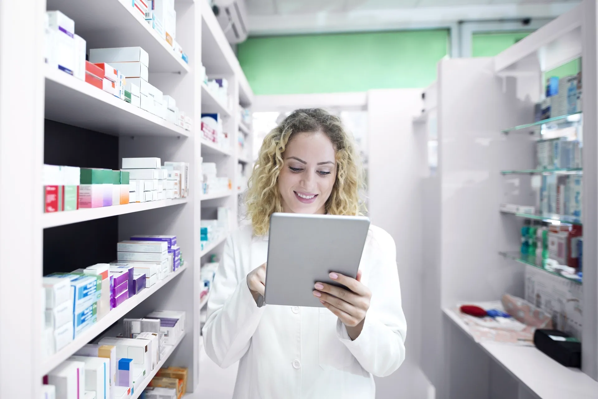 Vente de médicaments en ligne en France : une révolution santé à prendre avec des pincettes